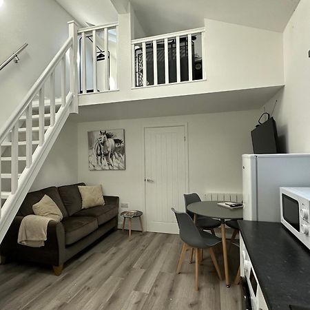 Central Colwyn Bay F1 Екстериор снимка