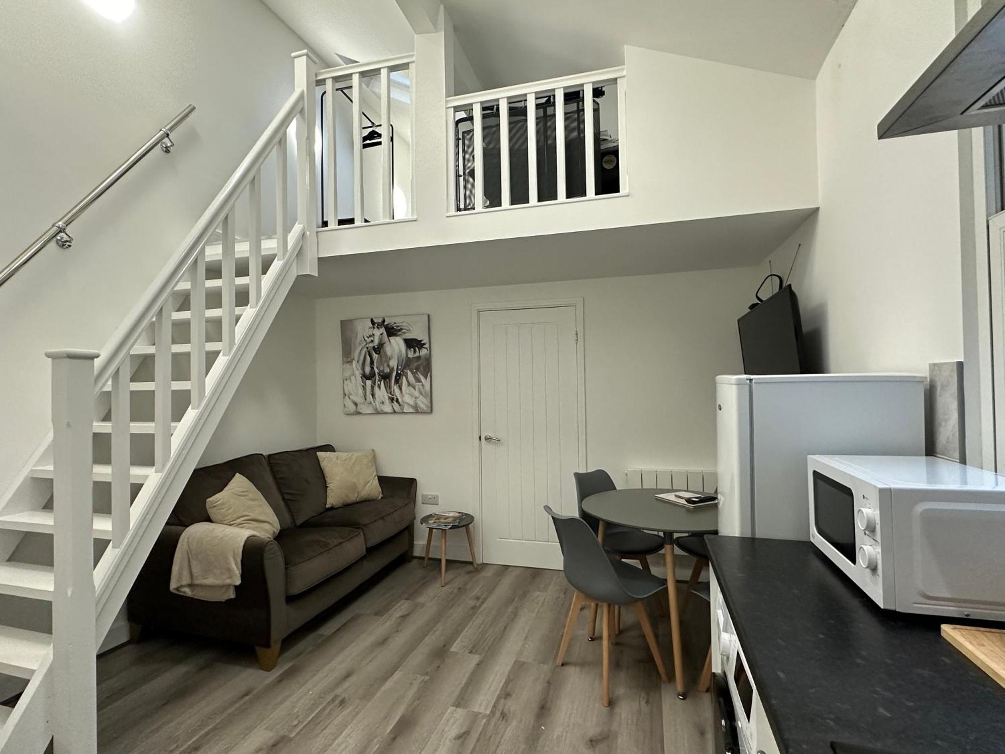Central Colwyn Bay F1 Екстериор снимка